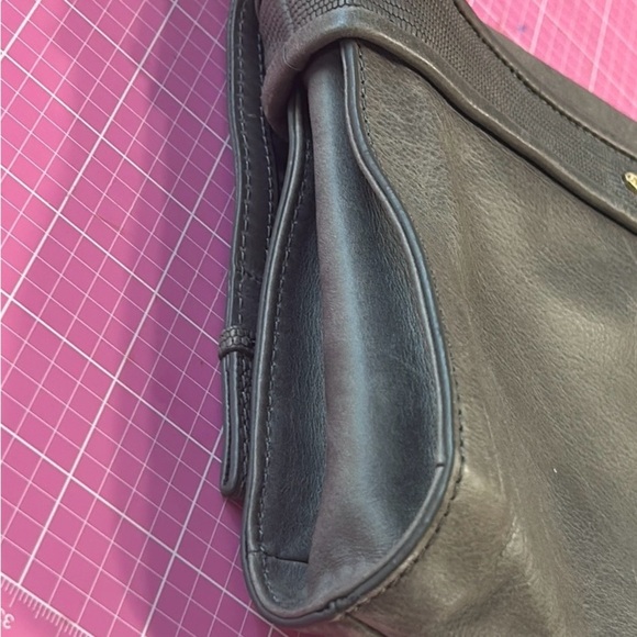 TRINA TURK Gray Leather Clutch with Fold Over Design Shoulder Bag with Handle - Picture 11 of 15